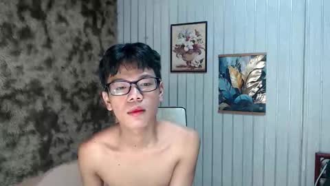 urdreamboy_doms online show from 05/15/26, 02:07