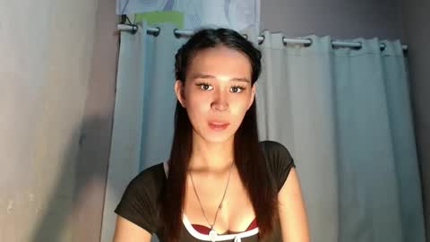 Snapshot of urdreamgirl_stephanie chatting on 06/10/26, 10:14 stephanie online show from 06/10/26, 10:14