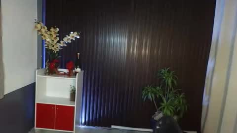 urfave_bbgirl online show from 11/25/25, 10:26