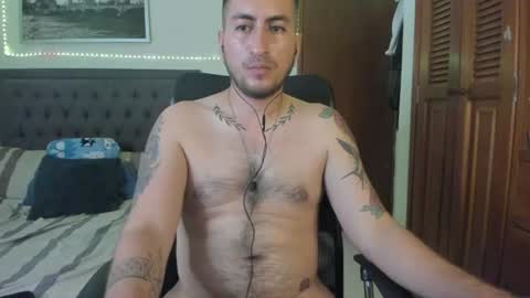 Snapshot of urfavoriteboy96 chatting on 06/25/26, 05:17 Andres Jordi online show from 06/25/26, 05:17
