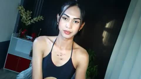 Rianne online show from 11/25/25, 08:47