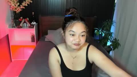 Scarlet online show from 10/20/25, 12:22