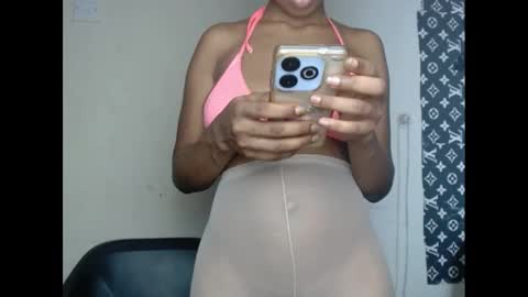 Snapshot of urflirtydoll chatting on 02/11/25, 12:06 urflirtydoll online show from 02/11/25, 12:06