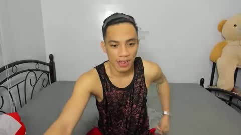 urfucker_vinz online show from 02/02/26, 06:12