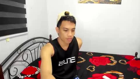 urfucker_vinz online show from 03/20/26, 01:38