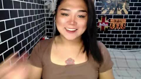 Snapshot of urgirl_dimple chatting on 09/17/25, 07:54 Dimple online show from 09/17/25, 07:54
