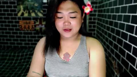 Snapshot of urgirl_dimple chatting on 11/15/25, 08:55 Dimple online show from 11/15/25, 08:55