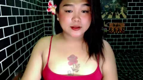 Snapshot of urgirl_dimple chatting on 11/19/25, 09:20 Dimple online show from 11/19/25, 09:20