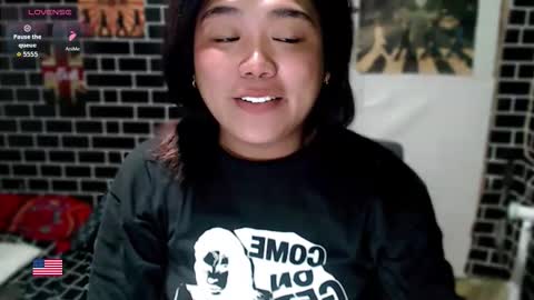 Snapshot of urgirl_dimple chatting on 02/15/26, 07:51 Dimple online show from 02/15/26, 07:51