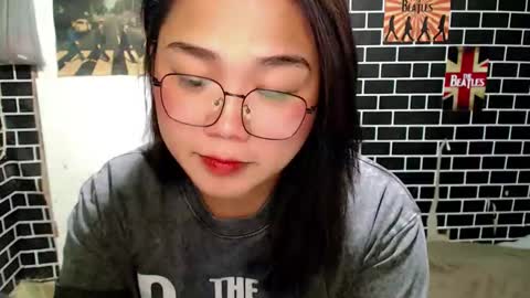 Snapshot of urgirl_dimple chatting on 03/12/26, 08:09 Dimple online show from 03/12/26, 08:09