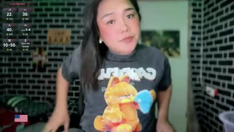 Snapshot of urgirl_dimple chatting on 04/01/26, 04:04 Dimple online show from 04/01/26, 04:04