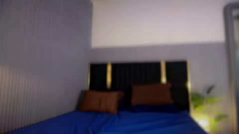 Snapshot of urgirl_nyx chatting on 07/24/26, 01:25 N Y X online show from 07/24/26, 01:25