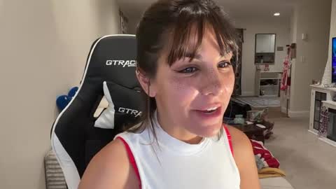 Snapshot of urgoddessmarla chatting on 07/23/26, 02:53 Goddess Marla online show from 07/23/26, 02:53