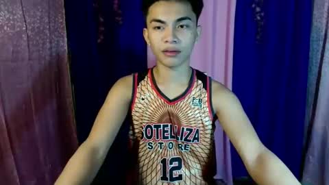 Snapshot of urguy_marco chatting on 09/29/25, 02:55 urguy_marco online show from 09/29/25, 02:55