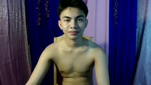 Snapshot of urguy_marco chatting on 10/17/25, 06:54 urguy_marco online show from 10/17/25, 06:54