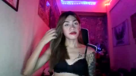 urhot_angelina26 online show from 04/25/26, 07:22