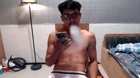 urhot_frank online show from 01/08/26, 12:07