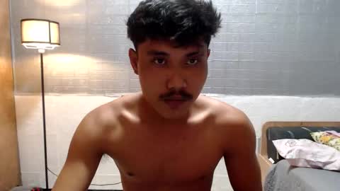 urhot_frank online show from 02/28/26, 04:02