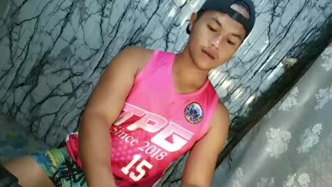 urhotfucker_eric online show from 04/22/26, 11:01