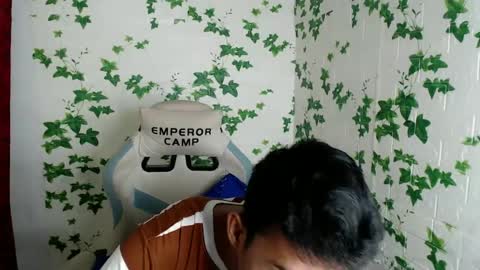 Snapshot of urhotfuckingass chatting on 02/11/25, 12:28 richard online show from 02/11/25, 12:28