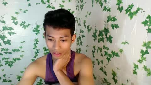 Snapshot of urhotfuckingass chatting on 02/24/25, 02:30 richard online show from 02/24/25, 02:30