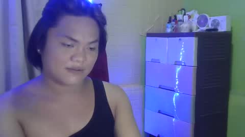 urhottie_bella online show from 01/29/25, 03:47