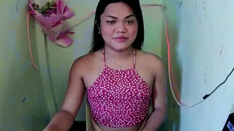 urhottie_bella online show from 10/20/25, 04:35