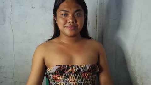 urhottie_bella online show from 02/05/26, 01:10