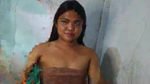 urhottie_bella online show from 02/13/26, 11:06