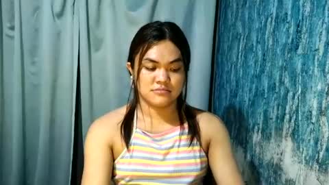 urhottie_bella online show from 07/07/26, 07:56