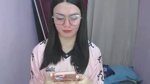 Katey online show from 04/23/26, 06:14