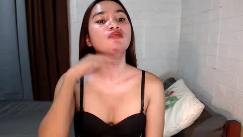 Snapshot of urhottylicious_cum chatting on 01/13/25, 08:05 urhottylicious_cum online show from 01/13/25, 08:05