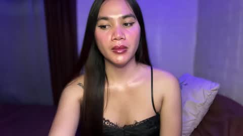 Snapshot of urhottylicious_cum chatting on 04/28/26, 12:32 urhottylicious_cum online show from 04/28/26, 12:32