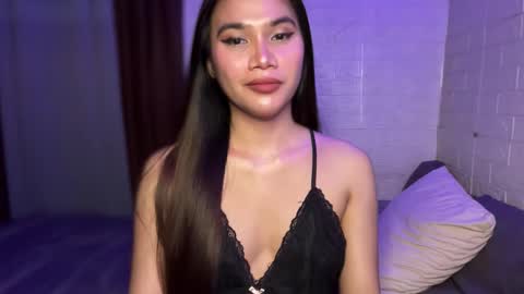 Snapshot of urhottylicious_cum chatting on 05/23/26, 01:59 urhottylicious_cum online show from 05/23/26, 01:59