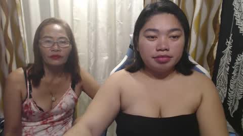 Snapshot of urhotvivian11 chatting on 12/17/24, 05:51 urhotvivian11 online show from 12/17/24, 05:51