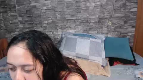 Snapshot of urhotvivian11 chatting on 07/02/26, 01:49 urhotvivian11 online show from 07/02/26, 01:49