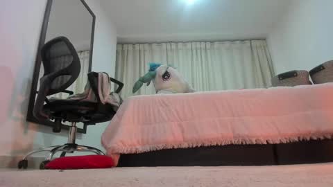 urimare_south online show from 01/30/25, 03:22