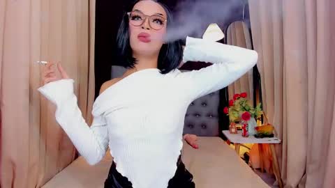 Snapshot of urladyprincessmassivecock chatting on 01/05/25, 07:49 jhaii online show from 01/05/25, 07:49