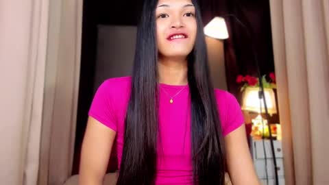 Snapshot of urladyprincessmassivecock chatting on 03/05/25, 02:12 jhaii online show from 03/05/25, 02:12