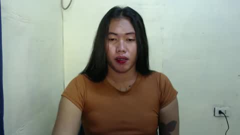 Snapshot of urlovely_sofie chatting on 09/28/25, 03:28 Sofie online show from 09/28/25, 03:28
