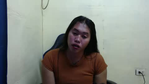 Snapshot of urlovely_sofie chatting on 09/29/25, 04:01 Sofie online show from 09/29/25, 04:01