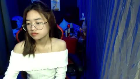 Snapshot of urlovelychinita chatting on 01/10/25, 06:49 urlovelychinita online show from 01/10/25, 06:49