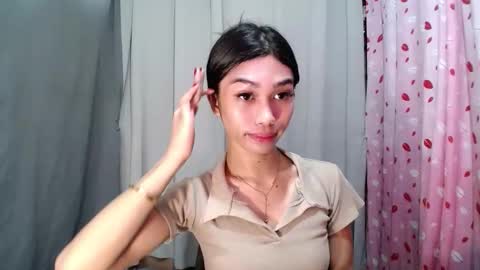 Snapshot of urloverjasmine_xx chatting on 05/09/26, 01:55 urloverjasmine_xx online show from 05/09/26, 01:55