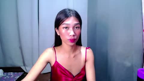 Snapshot of urloverjasmine_xx chatting on 06/17/26, 04:30 urloverjasmine_xx online show from 06/17/26, 04:30