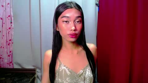 Snapshot of urloverjasmine_xx chatting on 06/30/26, 02:23 urloverjasmine_xx online show from 06/30/26, 02:23