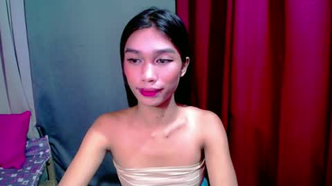 Snapshot of urloverjasmine_xx chatting on 07/11/26, 07:44 urloverjasmine_xx online show from 07/11/26, 07:44