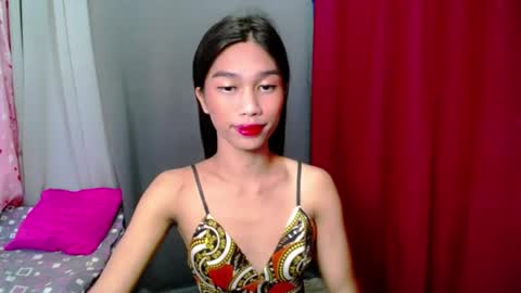 Snapshot of urloverjasmine_xx chatting on 07/20/26, 03:10 urloverjasmine_xx online show from 07/20/26, 03:10