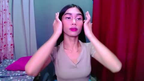 Snapshot of urloverjasmine_xx chatting on 07/21/26, 08:16 urloverjasmine_xx online show from 07/21/26, 08:16