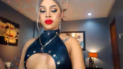 UrMajestyTyra online show from 01/19/25, 11:43