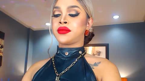 UrMajestyTyra online show from 01/22/25, 01:42